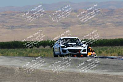 media/Jun-02-2024-CalClub SCCA (Sun) [[05fc656a50]]/Group 5/Race/